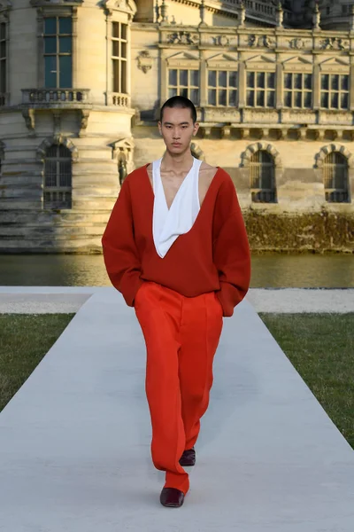 Look 39